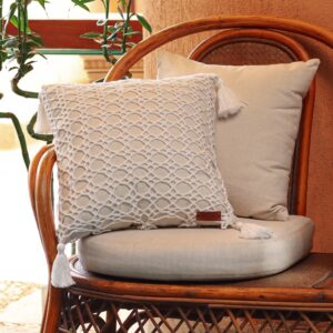 Cushion Net with tassels