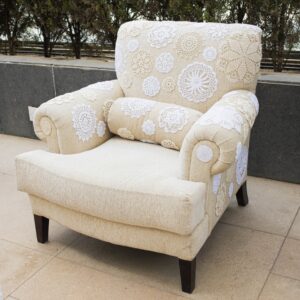 Arm chair