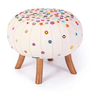 Round banquette flowers